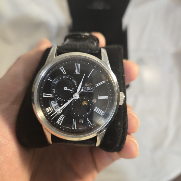 Orient automatic sun and moon day and date black dress watch - Picture 2 of 8